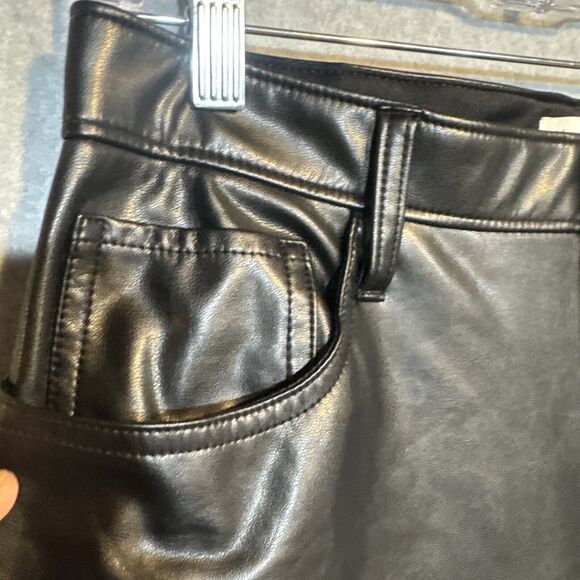 Abercrombie & Fitch Straight Ultra High Rise Vegan Leather Pants Sz 31/12 VTG - Picture 2 of 13